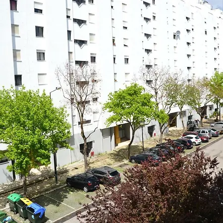 Δωμάτια σε οικογενειακή κατοικία Bela Vista - *